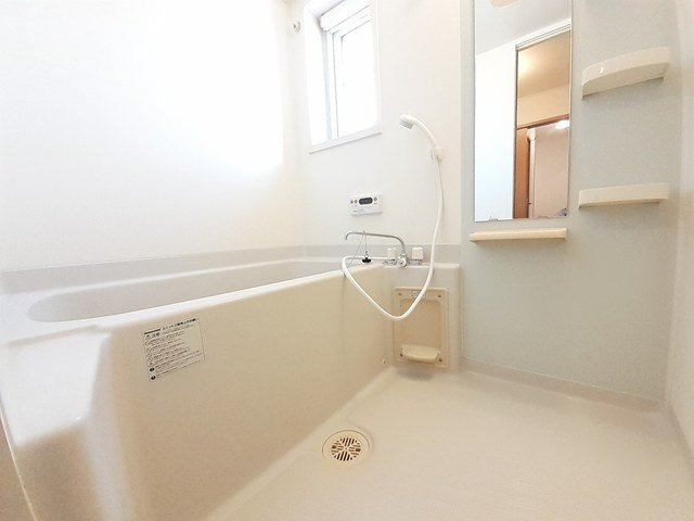 メリディエース・モンスの浴室