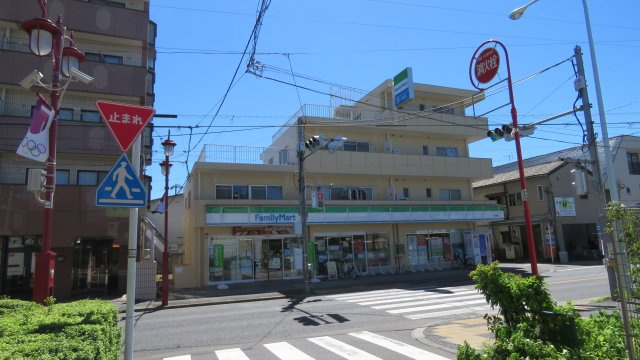 宮下ビルの外観