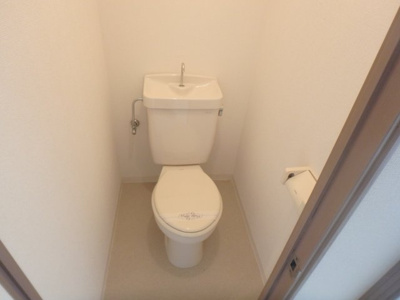 【トイレ】 | クリスタルカーサⅡ | バス、トイレセパレート