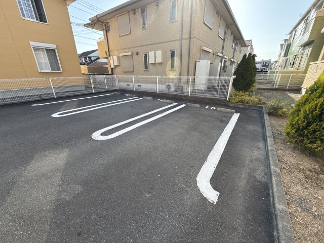 ソレイユ・セタⅡの駐車場