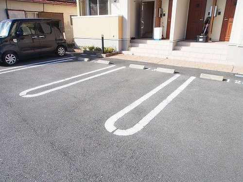 さくら　弐番館の駐車場