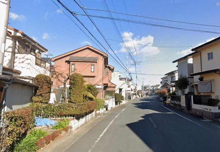 【土地】鶴ヶ島市脚折売地の前面道路含む現地写真