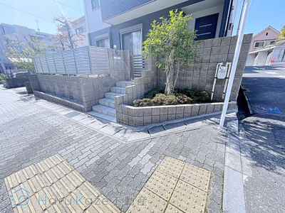 【エントランス】 | comodo八勝通 A棟【名古屋市賃貸・駅近】