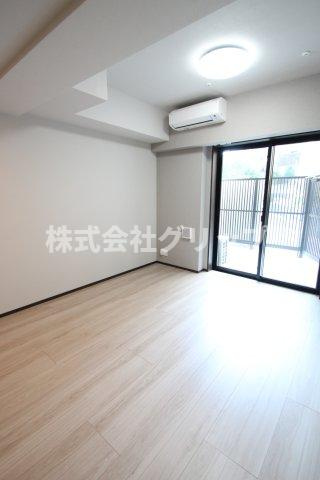 メイクスアート桜木町の洋室