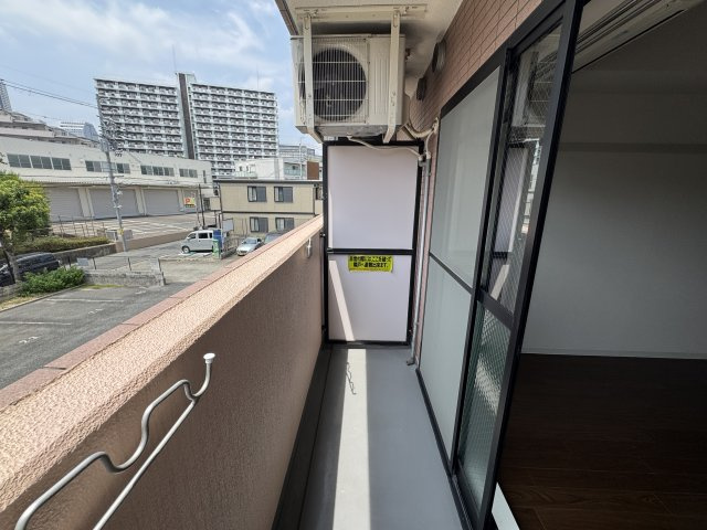 レコルテ千里中央のバルコニー