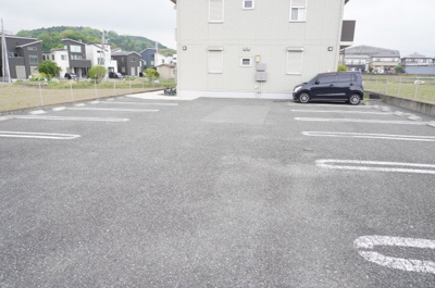 【駐車場】 | エスポワール | 平置き駐車場