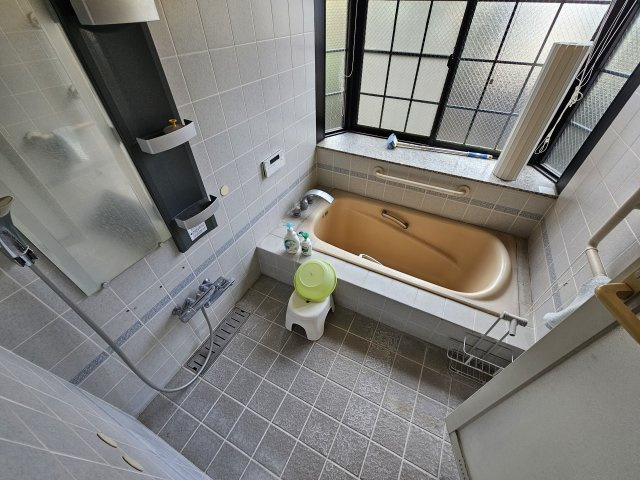 筑西市甲中古戸建の浴室