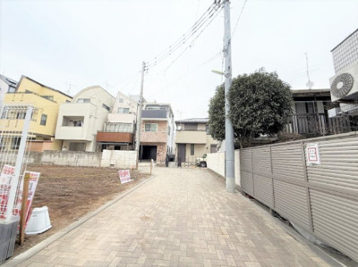 【前面道路含む現地写真】 | 尾山台駅６分【仲介手数料６９０万円が無料！】■角地状■お好きなハウスメーカーで建築可 | 決算特別キャンペーン！
家計応援の限界に挑戦中！
詳細は「諸費用」欄をご確認下さい！
■尾山台駅６分
■ハッピーロードから少し入った立地
■角地状
■各ハウスメーカーを少しお安くご紹介可
