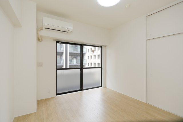 コスモリード篠崎駅前の和室