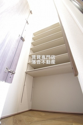 【収納】 | クロエ橋本 | たっぷり入る玄関収納♪