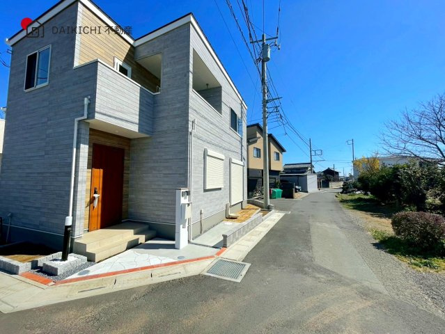 【前面道路含む現地写真】 | 鴻巣市松原9期　ピュアガーデン　新築戸建　全11棟　1号棟