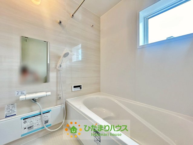幸手西　新築一戸建て　01　リーブルファインの浴室