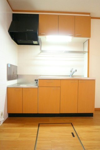 エ－デルハイムＡのキッチン