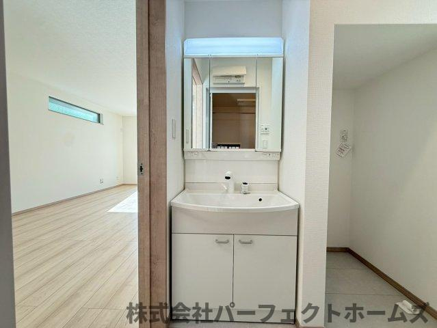 【独立洗面台】の画像