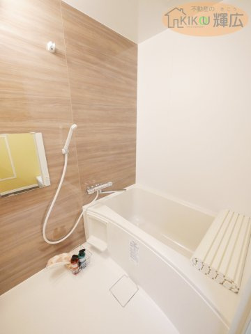 【浴室】 | 明石土山駅前スカイハイツB棟　3階