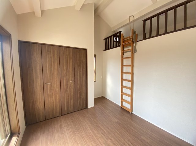 兵庫県神戸市西区宮下3丁目22-8の洋室|きれいな洋室です