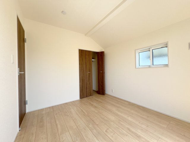 羽村市緑ヶ丘4丁目　新築戸建全9棟の洋室|【洋室2】収納スペース