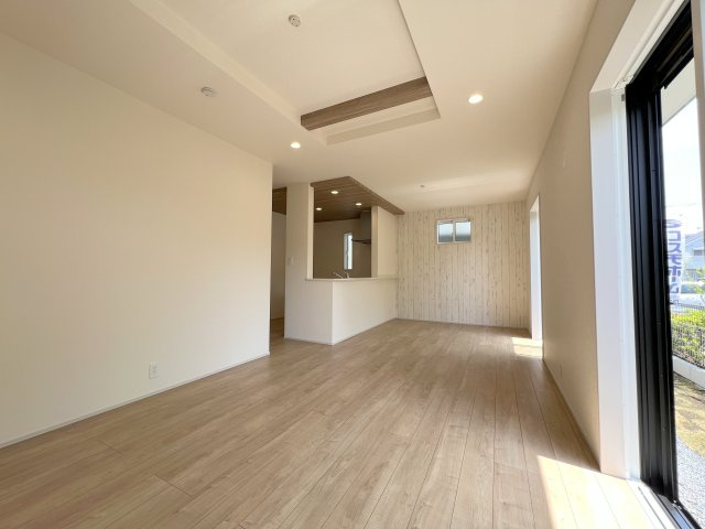 羽村市緑ヶ丘4丁目　新築戸建全9棟の居間・リビング|LDK17.12帖