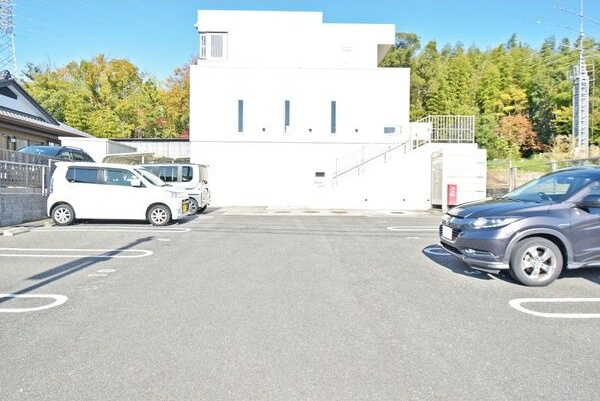 Maison　Libert　　刈谷市近郊の賃貸ならクラスホーム刈谷店の駐車場