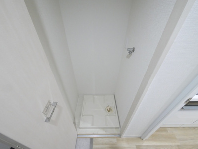 【設備】 | 南堀江アパートメントシエロ | 洗濯機置き場です