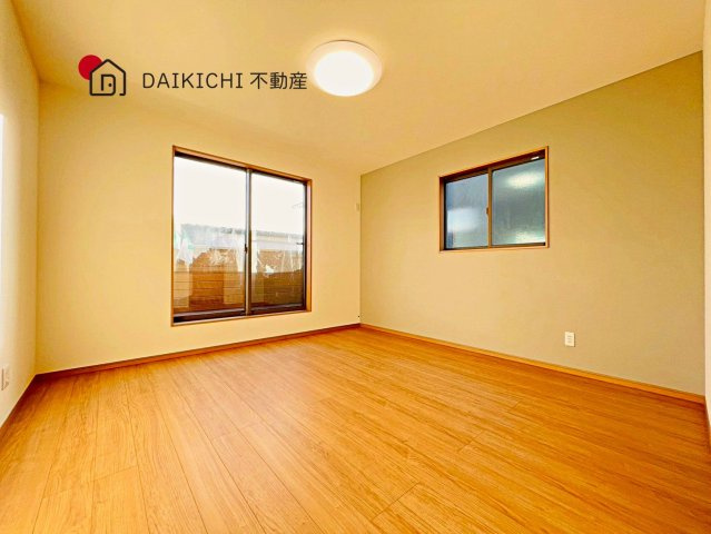 【寝室】 | 久喜市青葉第7期　ワイウッドコート　新築戸建　全3棟　2号棟