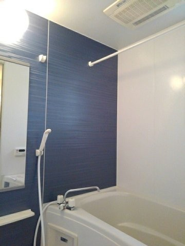 グラシオッソＢの浴室