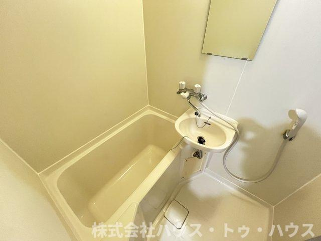 ジュンカ南柏の浴室