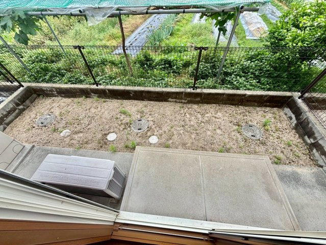 パストラル田寺Ｂ棟の庭