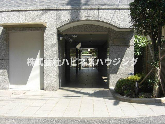 グレース柏のエントランス
