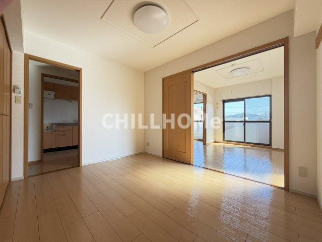 グランドレジデンスの居間・リビング|当社、チルホームのHPもご覧ください(^^)/物件情報多数♪