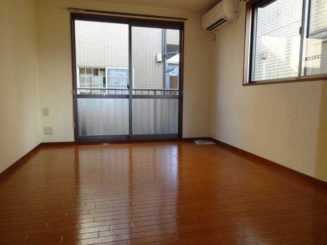 花ハウス2の内装