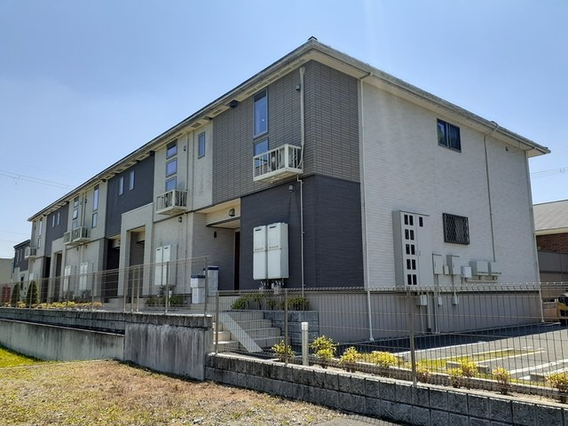 ボヌールメゾン篠山の外観