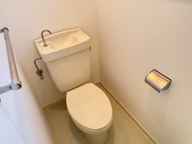 コーポルピナスのトイレ