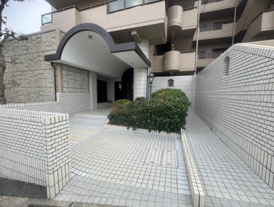 【エントランス】 | 美山台ライフガーデン