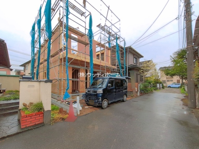 春日部市南2丁目第3期　新築一戸建ての前面道路含む現地写真