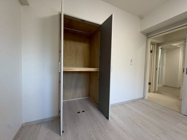 多摩市馬引沢２丁目の賃貸マンションの収納|別部屋参考