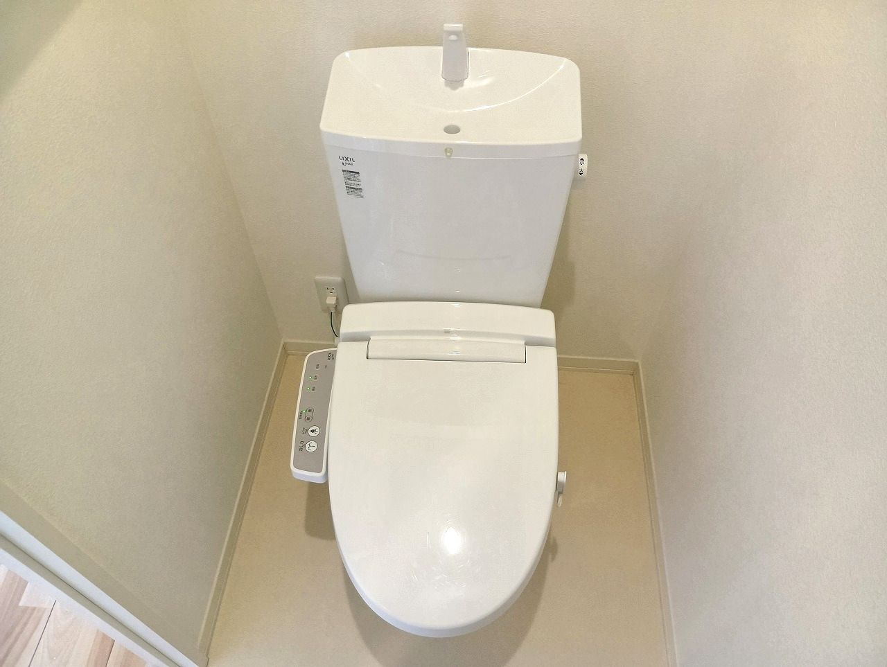 シャーメゾン クレストのトイレ|コンパクトで使いやすいトイレです