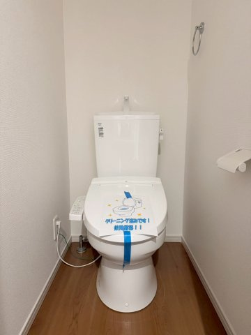 山田車塚町　Ⅲ期１号地のトイレ|【１号地】
1階と2階の2ヶ所に配置しており、来客時や朝の身支度時にも同時に使えて嬉しい♪（R8.3撮影）