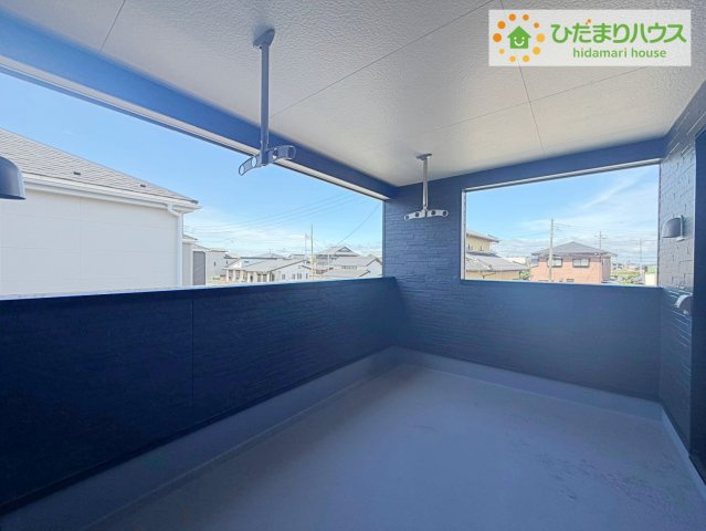 ひたちなか市平磯町第2　新築戸建　1号棟のバルコニー|広々としたバルコニー。お洗濯物もぜーんぶ干せちゃいます！！