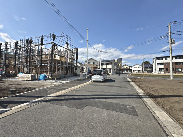 入間市野田・全6棟　新築一戸建　6号棟　～LDK15帖～の前面道路含む現地写真|現地写真（2026年3月16日撮影）