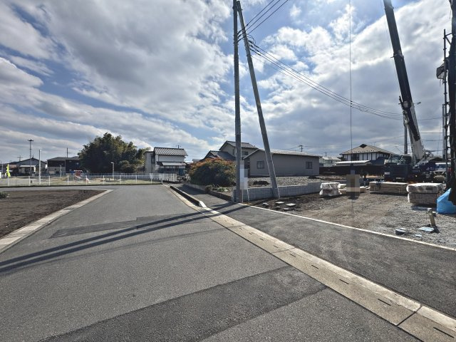 入間市野田・全6棟　新築一戸建　6号棟　～LDK15帖～の前面道路含む現地写真|現地写真（2026年3月16日撮影）