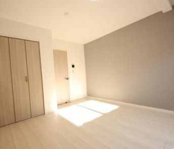 ユニバーサルシティの居間・リビング|別部屋参考写真となります