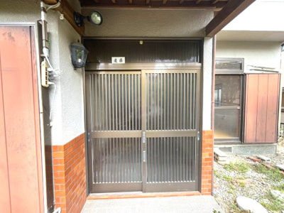 【玄関】 | 生駒郡平群町光ヶ丘2丁目