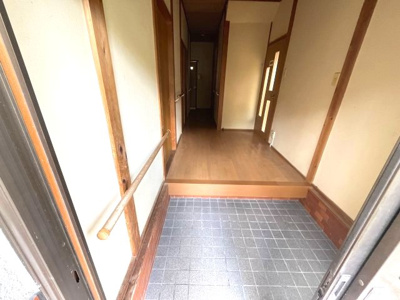 【玄関】 | 生駒郡平群町光ヶ丘2丁目