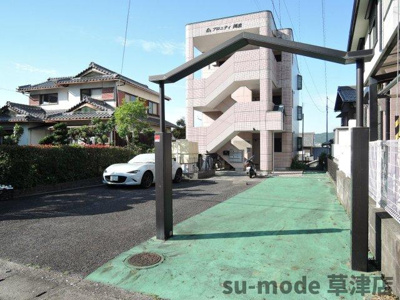 【エントランス】 | プロニティ岡出 | エントランスです