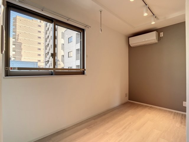 Ruygo神楽坂の居間・リビング