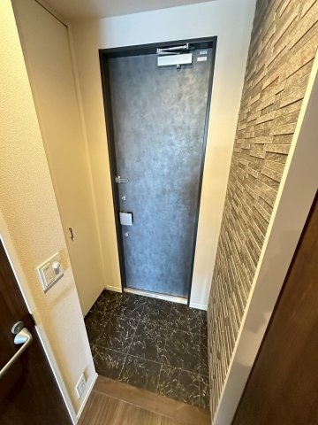 （仮称）浦和区東仲町メゾンの玄関