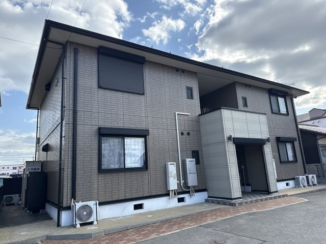ソレジオ新町　A