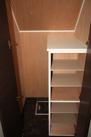 柏市弥生町のアパートの収納