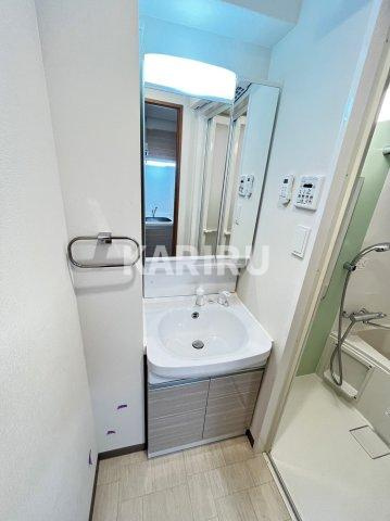 サムティ城東野江レジデンスの洗面所